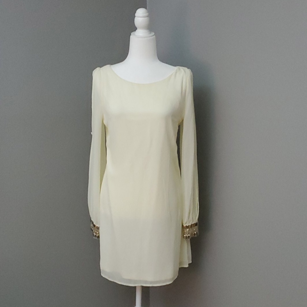 NWT!! ALYA BLOUSE DRESS SIZE SMALL CREAM COLOR